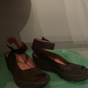 Clark’s ankle strap black